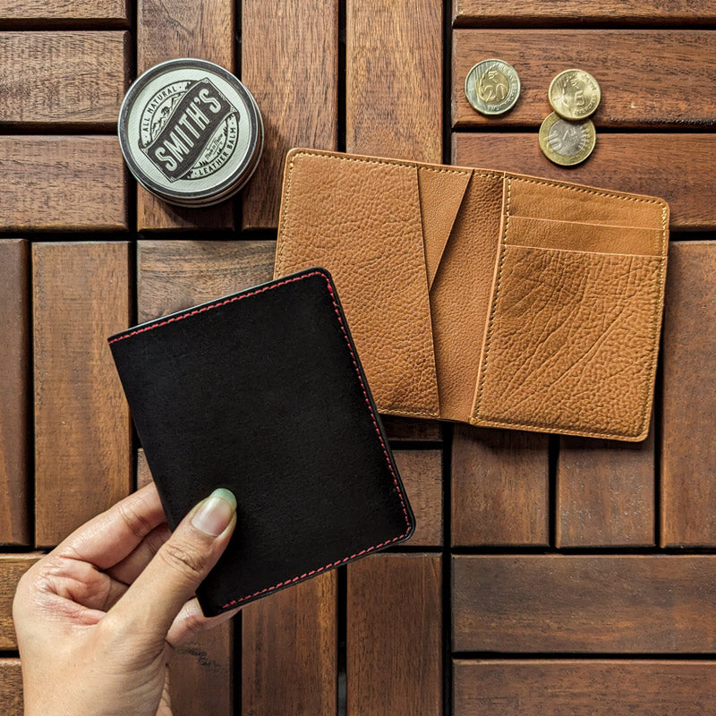 Minimalist Bi-Fold Wallets – The Black Canvas